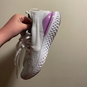 Nike Epic React Flyknit